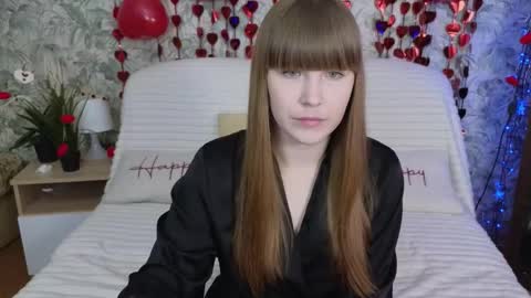 Snapshot of emilycuper chatting on February 16, 2026, 1:40 pm Emily online show from February 16, 2026, 1:40 pm