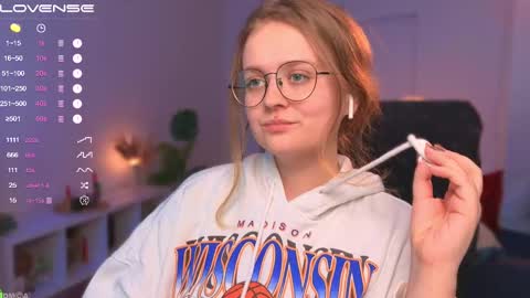 Emily  online show from February 16, 2025, 12:21 pm