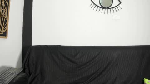 Emily online show from April 8, 2026, 11:21 am