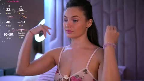 Emily online show from October 3, 2025, 9:17 am