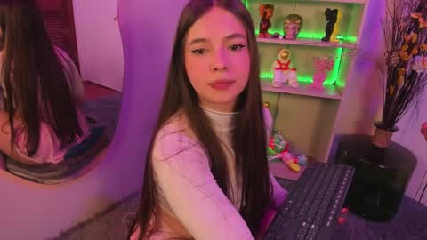 VALEEEN online show from December 1, 2024, 7:36 pm