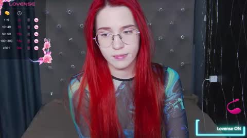 EmilyKents online show from October 9, 2025, 2:31 am