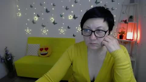 Emily online show from April 16, 2026, 9:39 pm