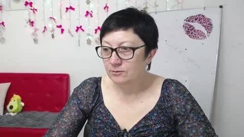 Emily online show from April 18, 2026, 5:33 am