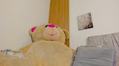 EMI online show from April 12, 2026, 8:14 pm