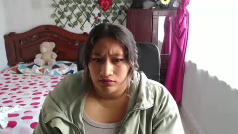 Emily Cortez online show from December 27, 2024, 7:35 pm