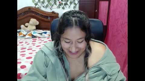 Emily Cortez online show from December 28, 2024, 5:33 am
