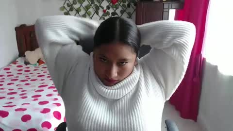 Emily Cortez online show from December 28, 2024, 8:47 pm