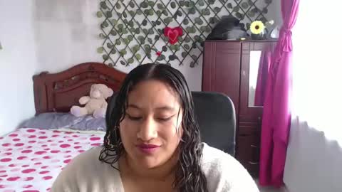 Emily Cortez online show from January 3, 2025, 5:31 pm