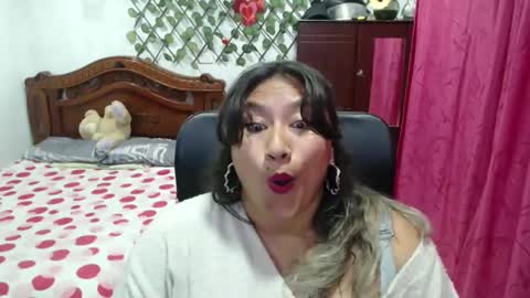 Emily Cortez online show from January 9, 2025, 3:04 am