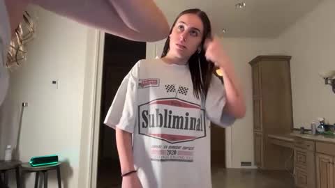 Snapshot of emilyparkerrr chatting on February 26, 2026, 10:36 am emilyparkerrr online show from February 26, 2026, 10:36 am