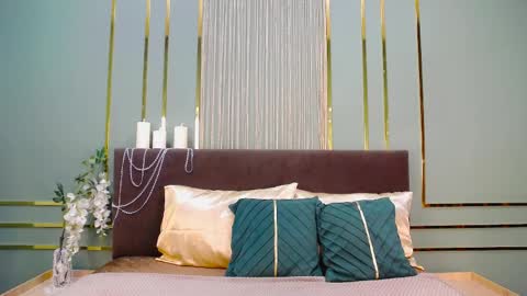 Emily online show from March 30, 2026, 7:37 pm