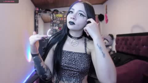  Emily Support me to have 100 likes plx online show from December 30, 2024, 12:54 am