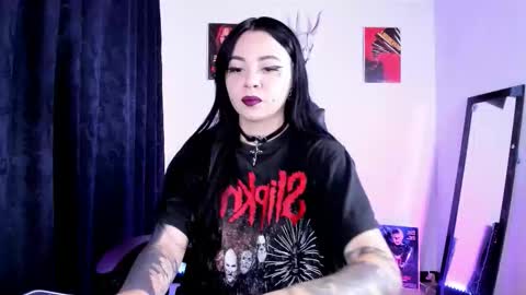  Emily Support me to have 100 likes plx online show from September 27, 2025, 8:03 pm