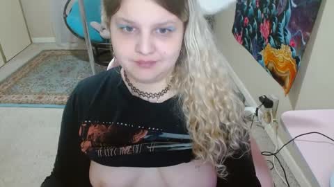 emily haze online show from February 13, 2025, 5:58 am