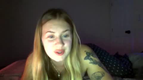 emilysummerssxx online show from April 14, 2026, 5:57 am