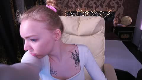  MY NAME IS Emily WELCOME EVERYONE I WILL BE HAPPY TO GIVE YOU WHAT YOU HAVE DREAMED OF FOR SO LONG online show from April 4, 2026, 6:22 am