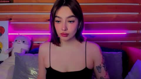 Emily online show from February 18, 2026, 1:23 am