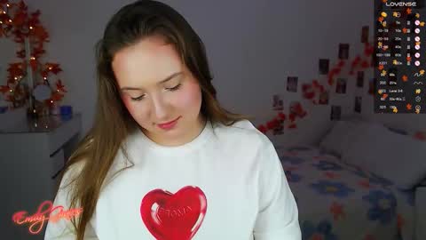 Snapshot of emilyxgrasez chatting on October 28, 2025, 10:23 pm Emily online show from October 28, 2025, 10:23 pm