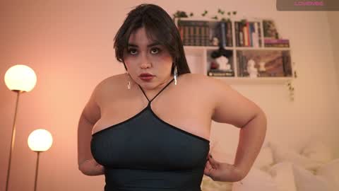 Snapshot of emilyxrose_ chatting on January 11, 2025, 6:12 pm IG thickemmsss online show from January 11, 2025, 6:12 pm