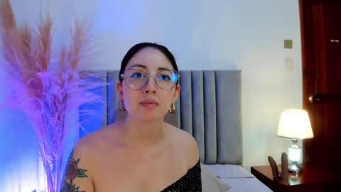 Emilyy Watson online show from January 31, 2025, 11:46 am