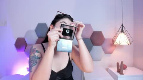 Emilyy Watson online show from May 14, 2026, 12:39 am