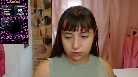 Snapshot of emitaa17228 chatting on February 2, 2025, 7:25 pm emma online show from February 2, 2025, 7:25 pm