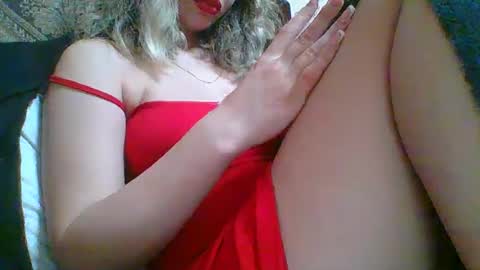 emma_991 online show from January 24, 2025, 11:26 am