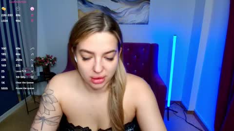Snapshot of emma__rosss chatting on May 19, 2026, 2:18 am emma__rosss online show from May 19, 2026, 2:18 am
