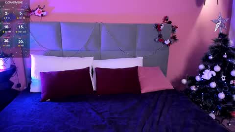 emma_adorablle online show from December 9, 2024, 5:07 am