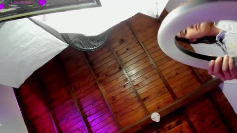 Snapshot of emma_becket01 chatting on March 3, 2026, 12:33 pm emmabecket online show from March 3, 2026, 12:33 pm