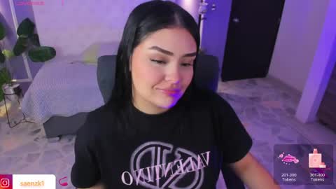 Snapshot of emma_brown022 chatting on May 23, 2026, 12:31 pm emma online show from May 23, 2026, 12:31 pm