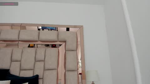 Emma Castillo online show from February 7, 2025, 12:39 pm