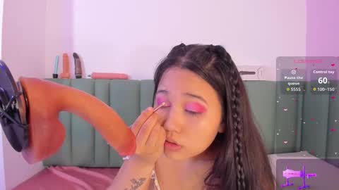 emma online show from October 11, 2025, 4:12 am