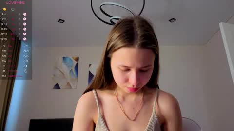 Emma online show from November 9, 2025, 6:12 am