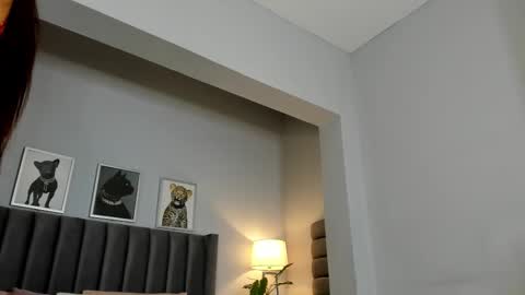 Emma online show from November 29, 2025, 8:34 pm