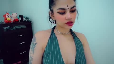 emma online show from November 22, 2025, 6:40 pm