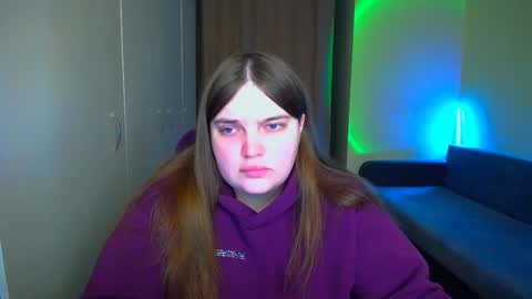 Eva online show from November 16, 2025, 8:31 am