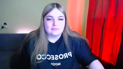 Snapshot of emma_dorn chatting on May 7, 2026, 10:53 am Eva online show from May 7, 2026, 10:53 am