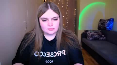 Snapshot of emma_dorn chatting on May 29, 2026, 7:50 am Eva online show from May 29, 2026, 7:50 am