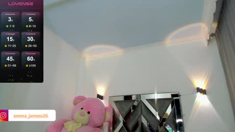 emma_jamess online show from January 22, 2025, 3:52 am