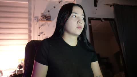 emma_johnson_ online show from December 24, 2024, 12:22 am