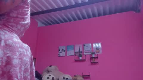 whises lits        online show from February 13, 2025, 1:37 pm