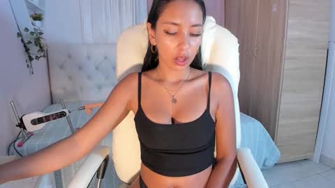 Emma online show from October 28, 2025, 7:16 pm