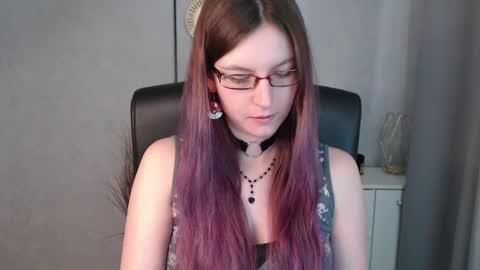 emma online show from December 18, 2024, 10:19 am