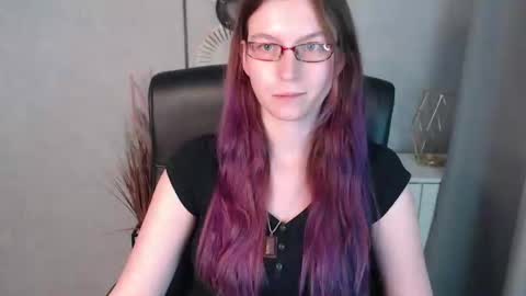 emma online show from January 13, 2025, 1:06 pm