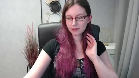 emma online show from January 26, 2025, 10:45 am