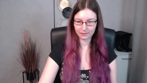 emma online show from March 4, 2025, 6:58 am