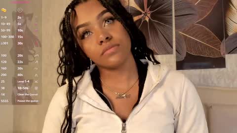 Snapshot of emma_morgann chatting on February 7, 2025, 11:12 am Emma Morgann online show from February 7, 2025, 11:12 am