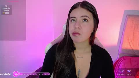 Snapshot of emma_naa chatting on October 22, 2025, 3:40 am Emma online show from October 22, 2025, 3:40 am